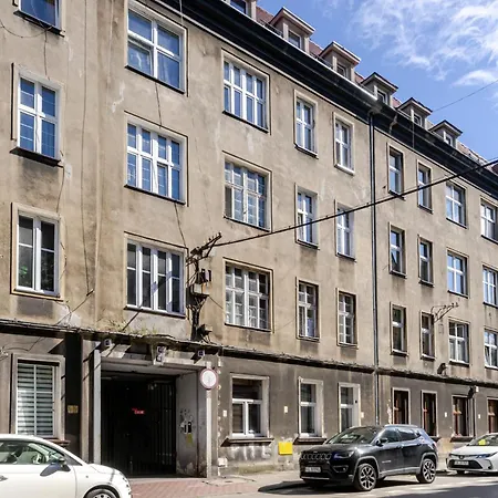 Gliwice City Centre Studios By Bookinghost Daire *